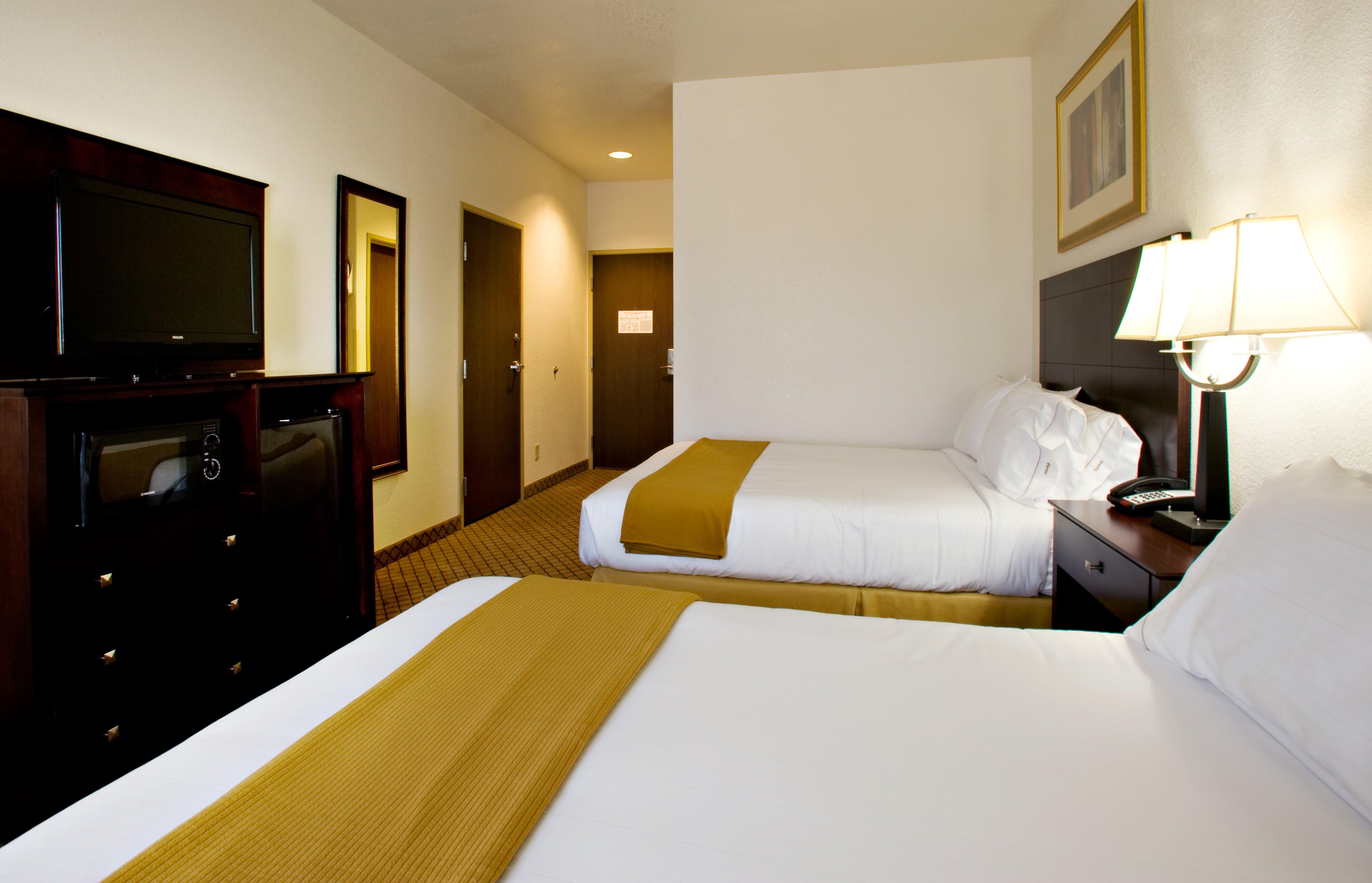 Holiday Inn Express Childress By Ihg Экстерьер фото