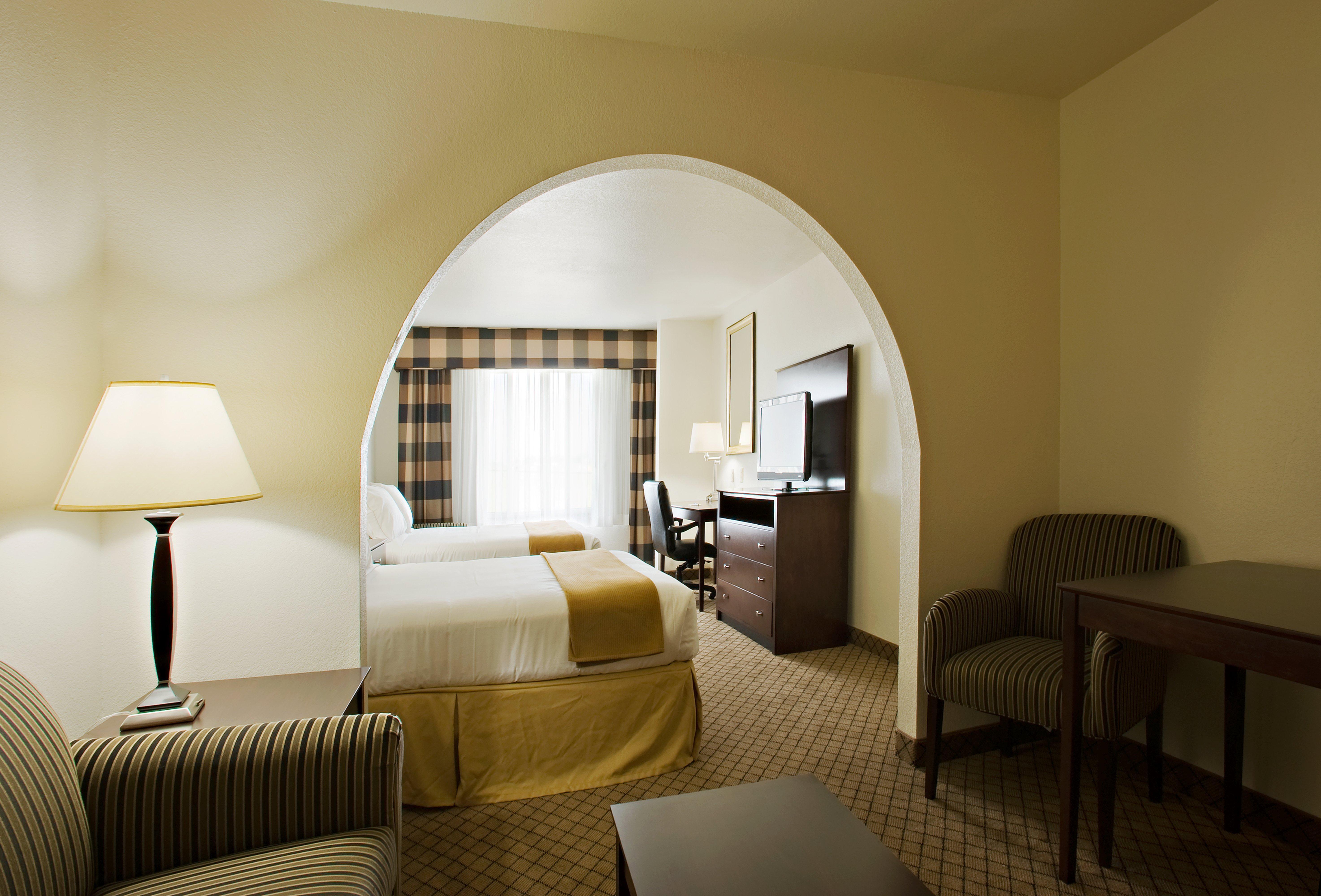 Holiday Inn Express Childress By Ihg Экстерьер фото