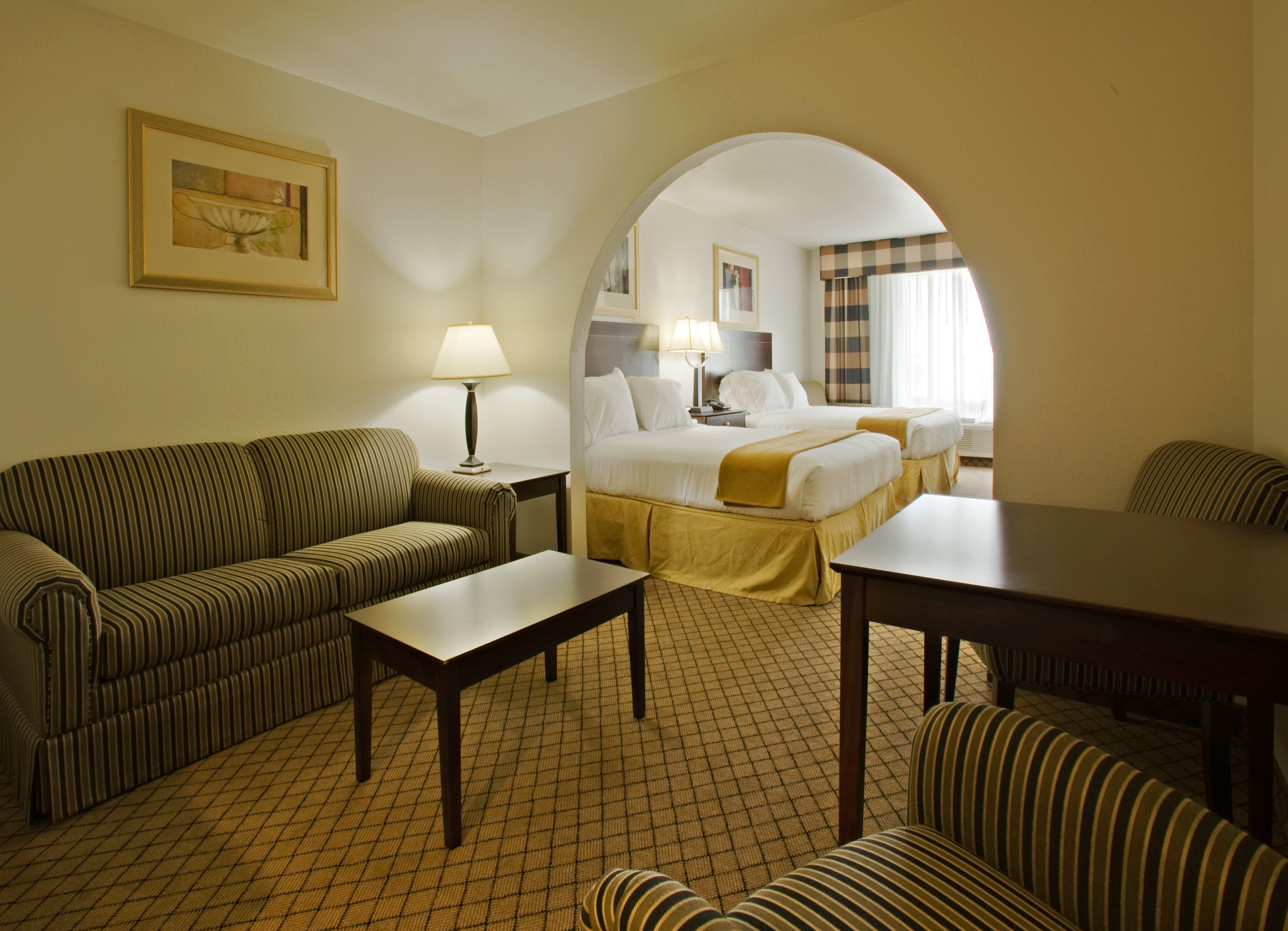 Holiday Inn Express Childress By Ihg Экстерьер фото